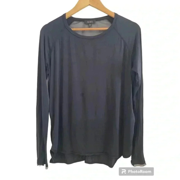 Alala lightweight woman’s black workout Top - Picture 1 of 7